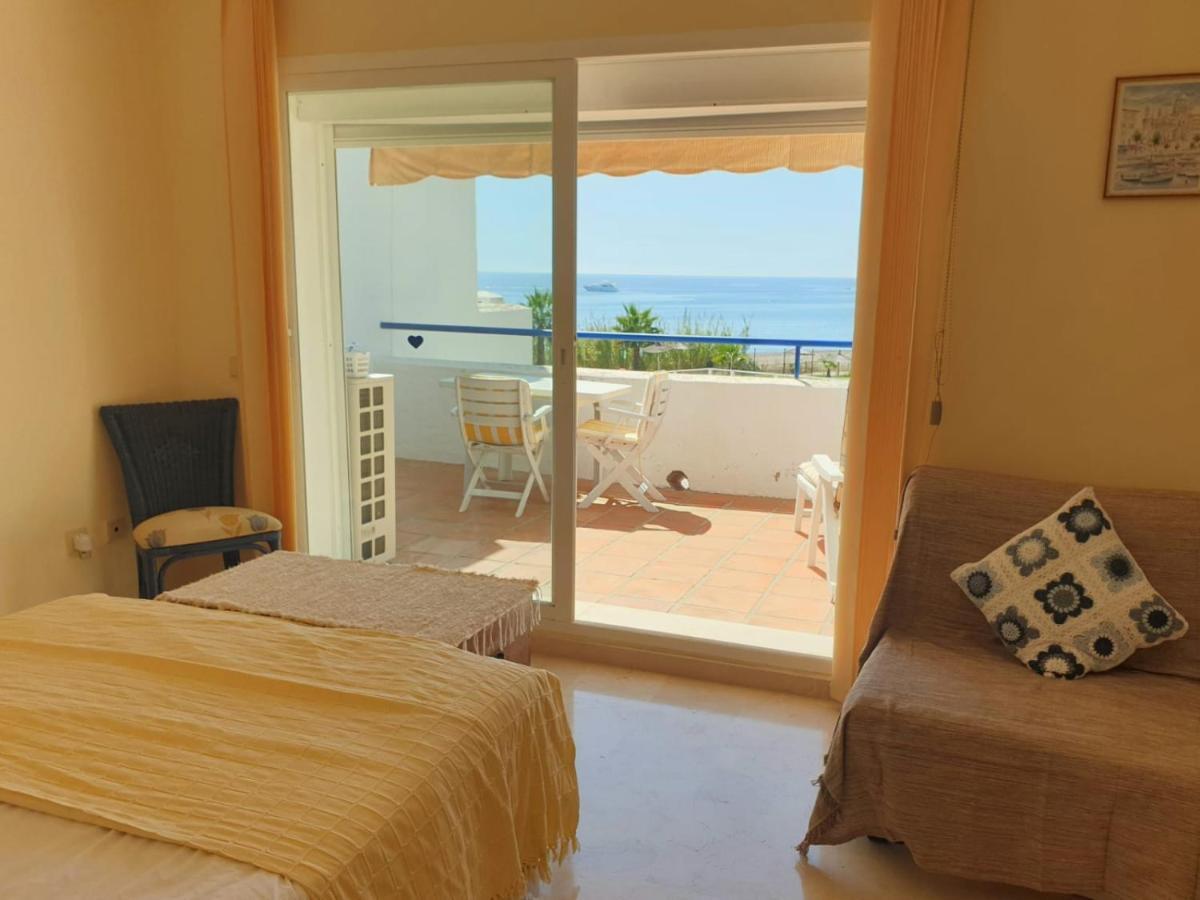 Casitamar Frontline Beach House Rental Casares Costa Near Estepona Bahia de Casares Екстер'єр фото