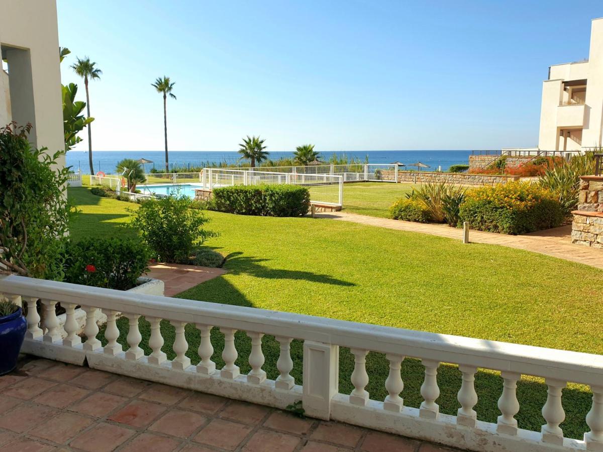Casitamar Frontline Beach House Rental Casares Costa Near Estepona Bahia de Casares Екстер'єр фото